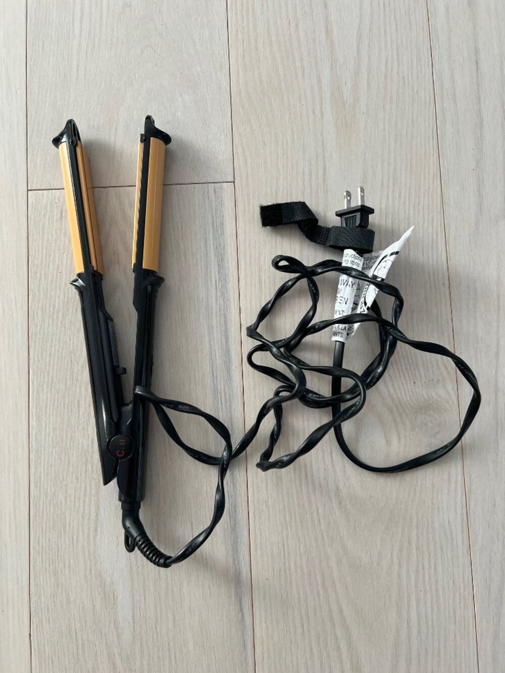 CHI Tourmaline Ceramic 3-in-1 Hairstyling Iron in Onyx Black